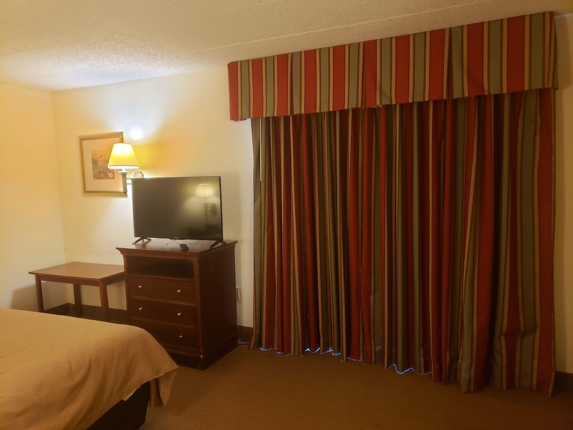 Tulsa Square Hotel Central, I-44 By Oyo Ngoại thất bức ảnh