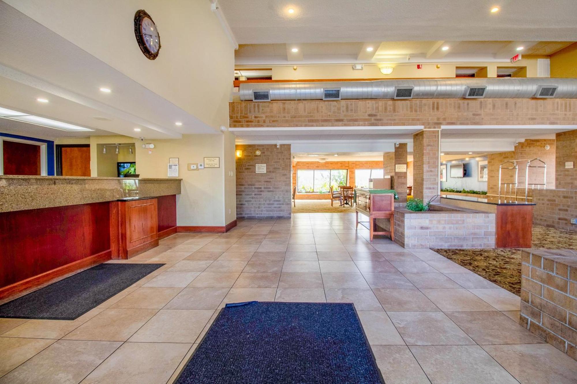 Tulsa Square Hotel Central, I-44 By Oyo Ngoại thất bức ảnh