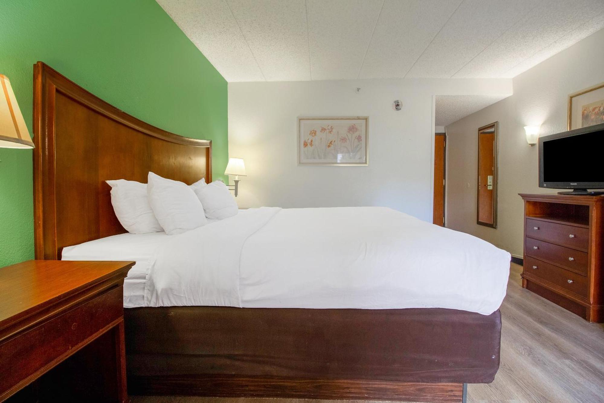 Tulsa Square Hotel Central, I-44 By Oyo Ngoại thất bức ảnh