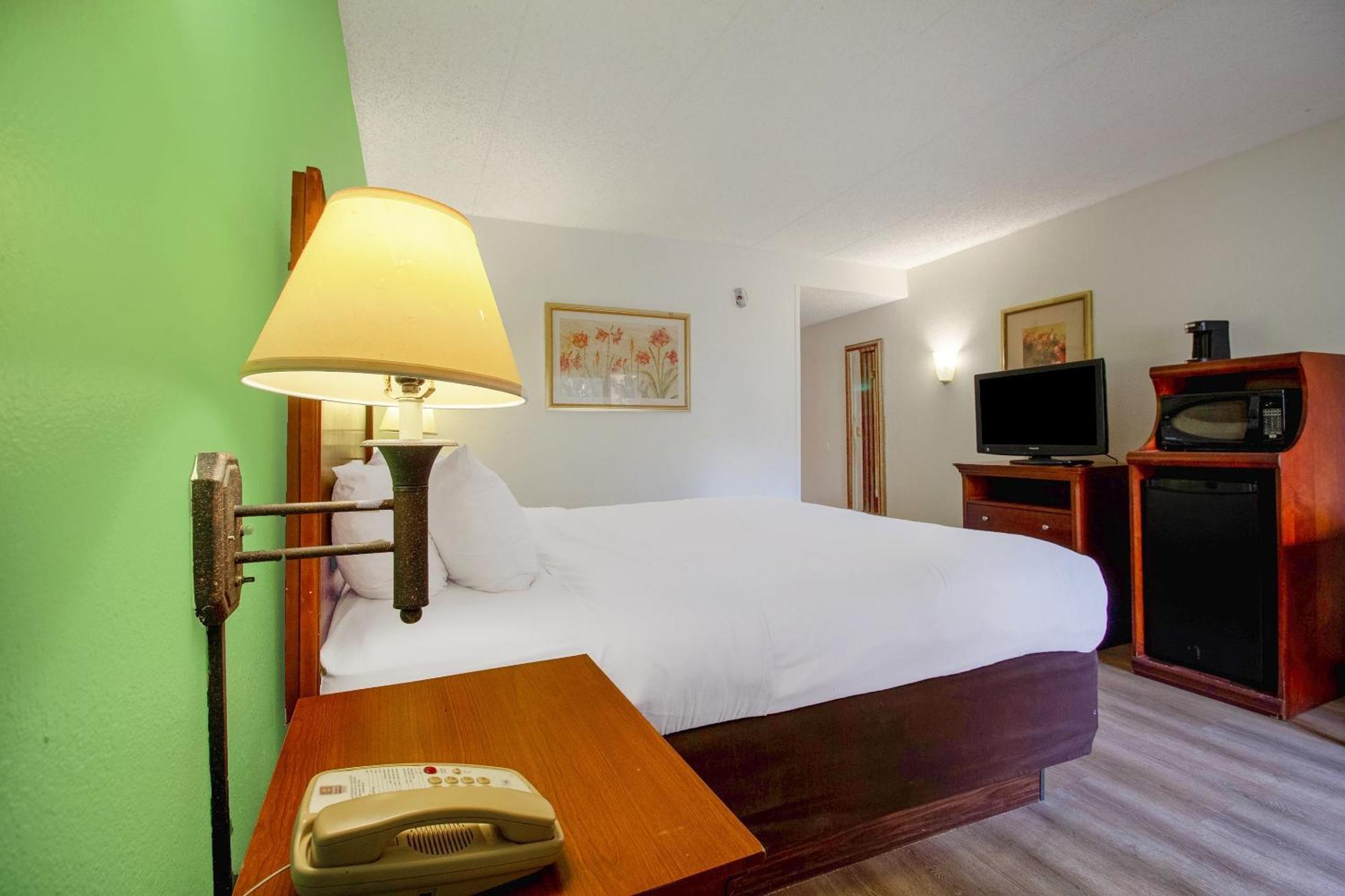 Tulsa Square Hotel Central, I-44 By Oyo Ngoại thất bức ảnh